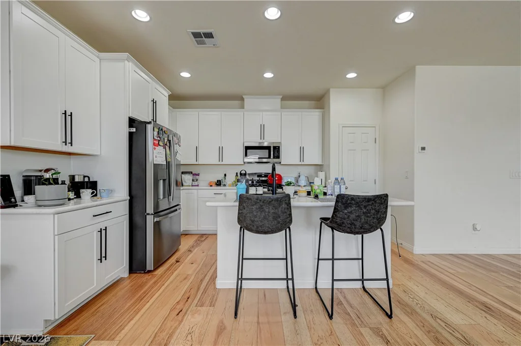 4417 Frias Falls, Las Vegas, NV 89141