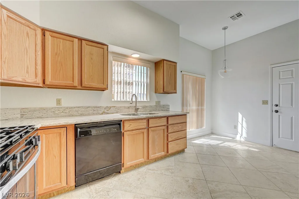 5613 Port Barrington, Las Vegas, NV 89130