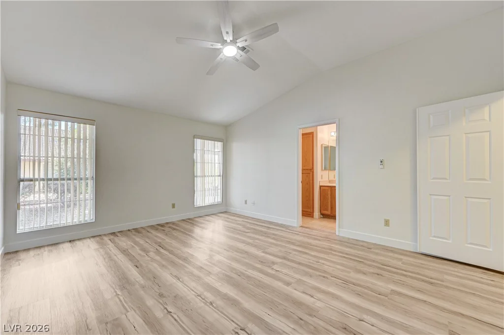 5613 Port Barrington, Las Vegas, NV 89130