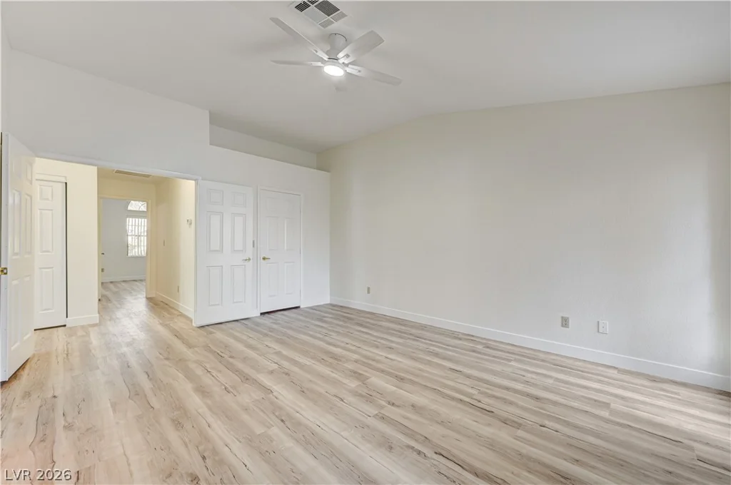 5613 Port Barrington, Las Vegas, NV 89130