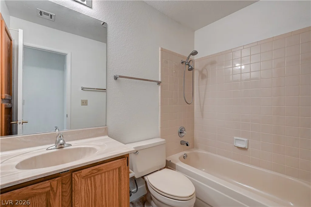 5613 Port Barrington, Las Vegas, NV 89130