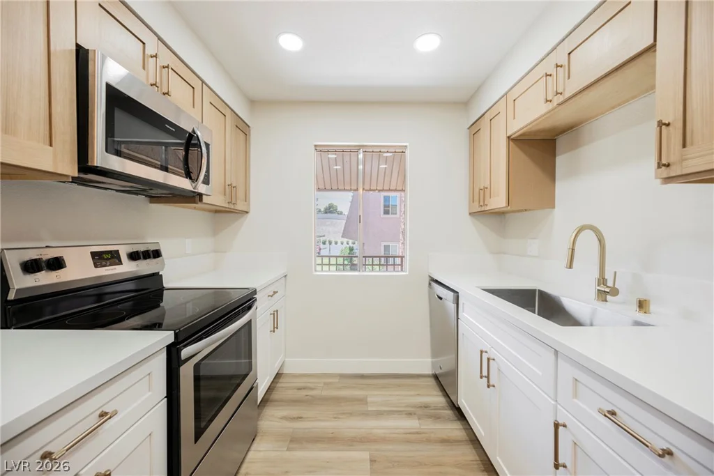 5295 Indian River, Las Vegas, NV 89103