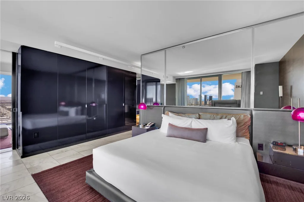 4381 Flamingo, Las Vegas, NV 89103