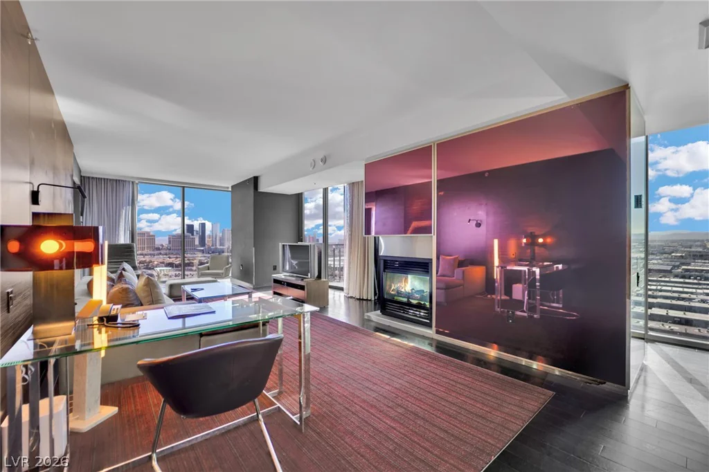 4381 Flamingo, Las Vegas, NV 89103