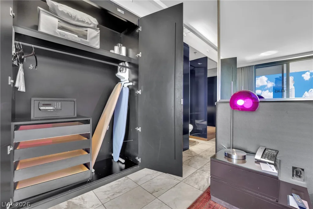 4381 Flamingo, Las Vegas, NV 89103