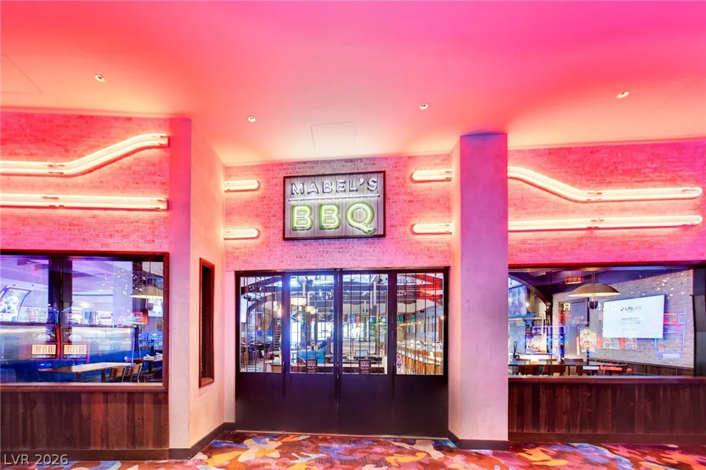 4381 Flamingo, Las Vegas, NV 89103