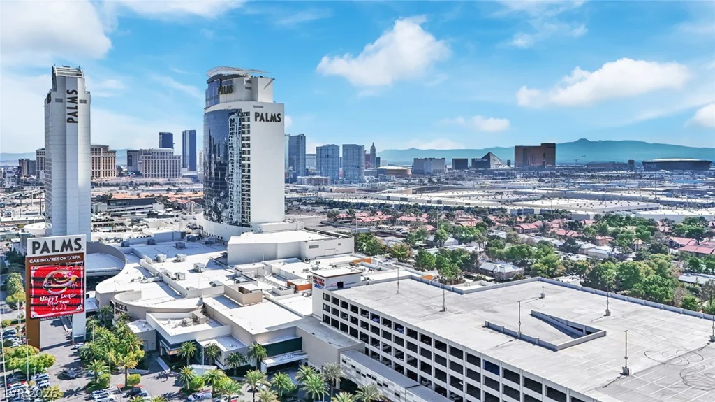 4381 Flamingo, Las Vegas, NV 89103