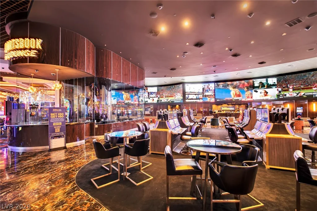 4381 Flamingo, Las Vegas, NV 89103
