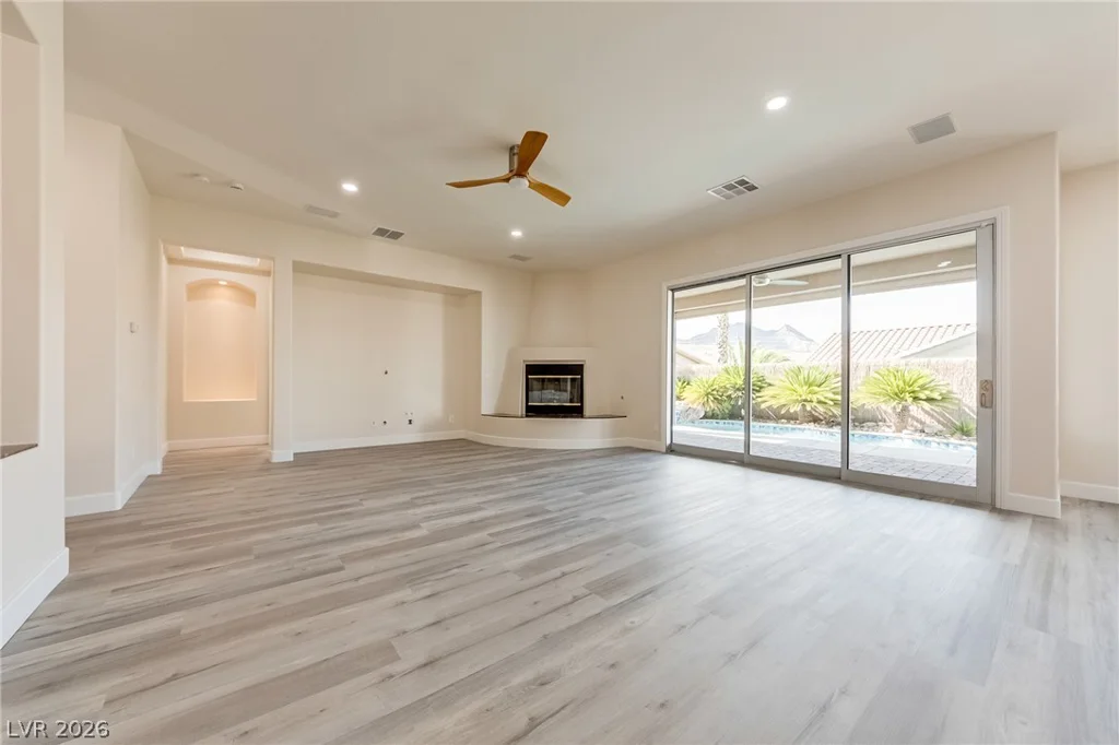 11756 Feinberg, Las Vegas, NV 89138