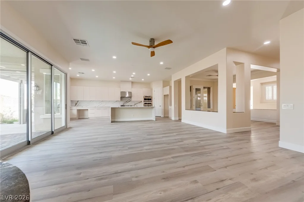 11756 Feinberg, Las Vegas, NV 89138