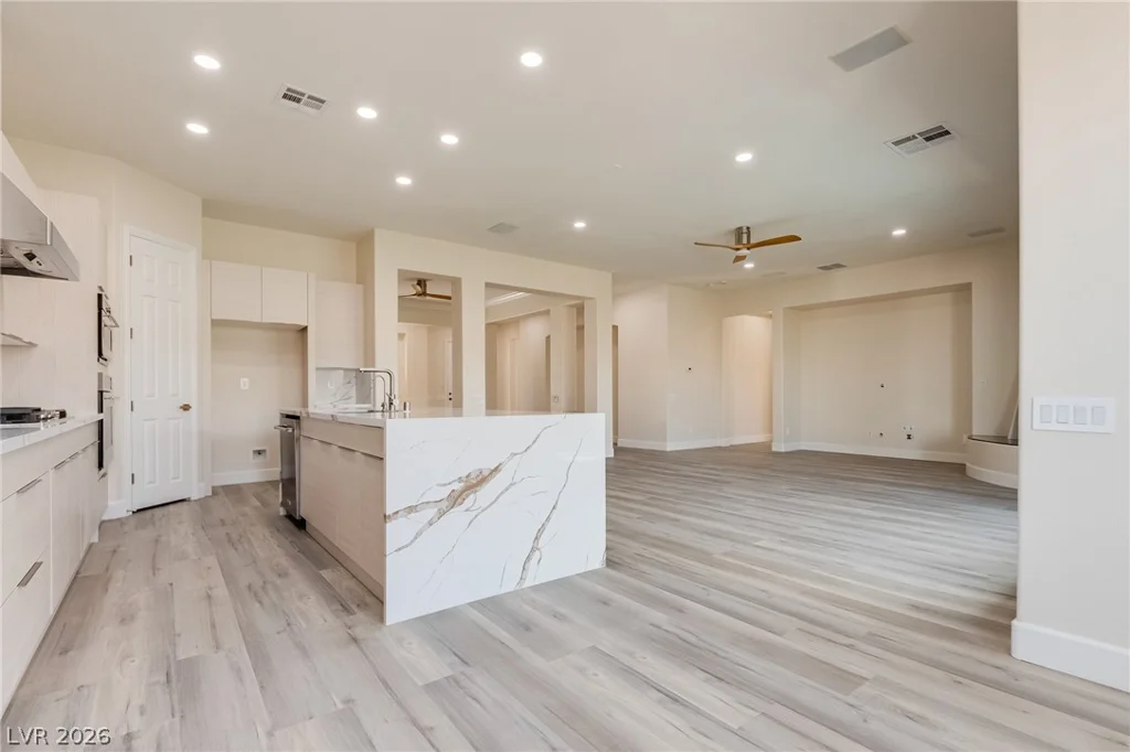 11756 Feinberg, Las Vegas, NV 89138