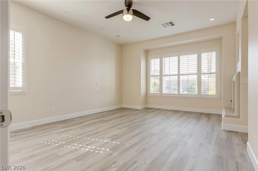 11756 Feinberg, Las Vegas, NV 89138