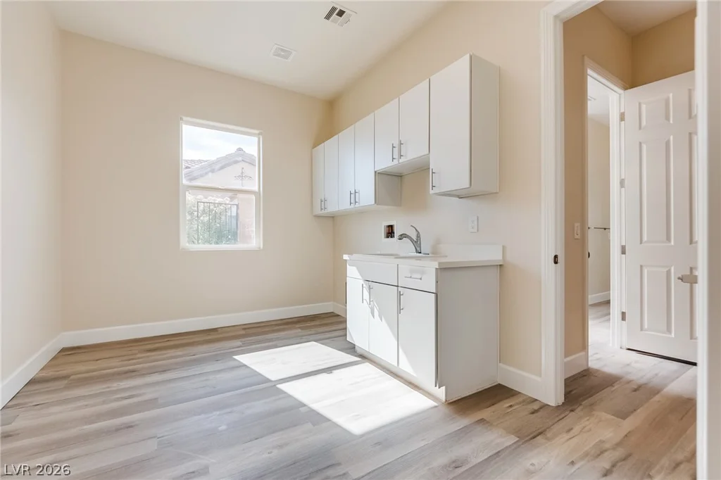 11756 Feinberg, Las Vegas, NV 89138