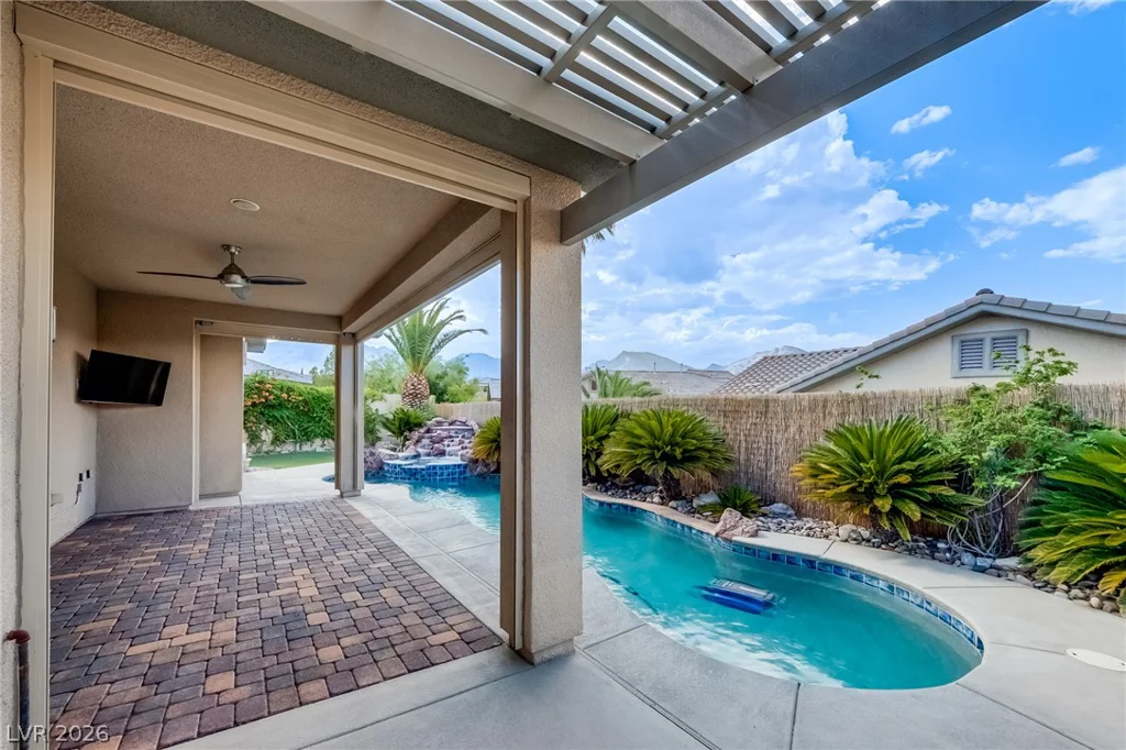 11756 Feinberg, Las Vegas, NV 89138