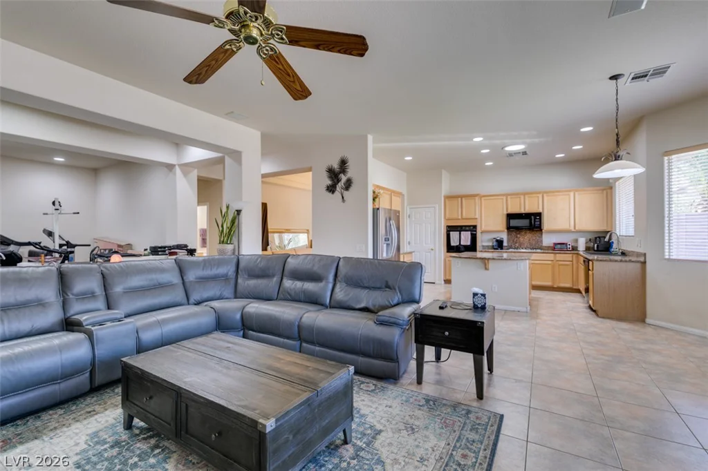 5658 New Seabury, Las Vegas, NV 89122