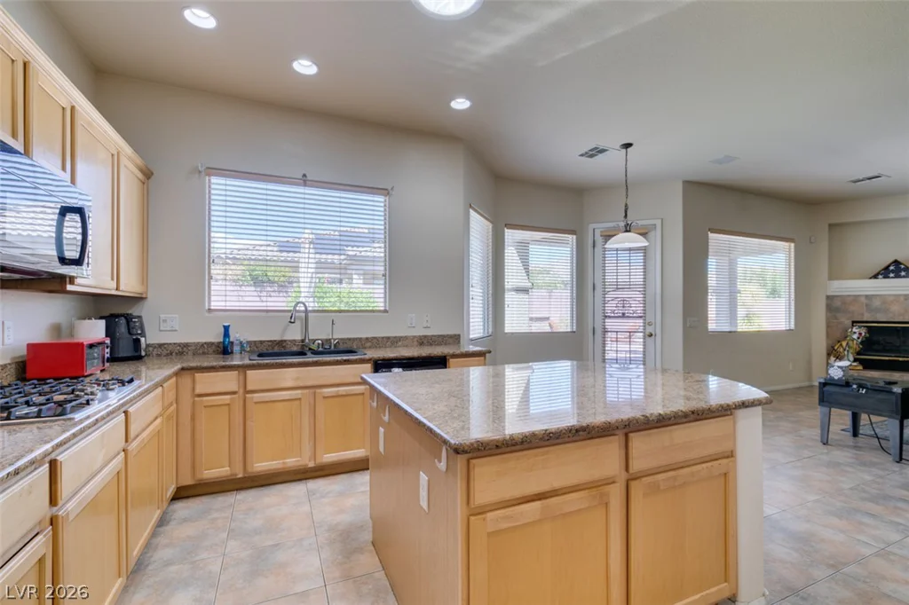 5658 New Seabury, Las Vegas, NV 89122
