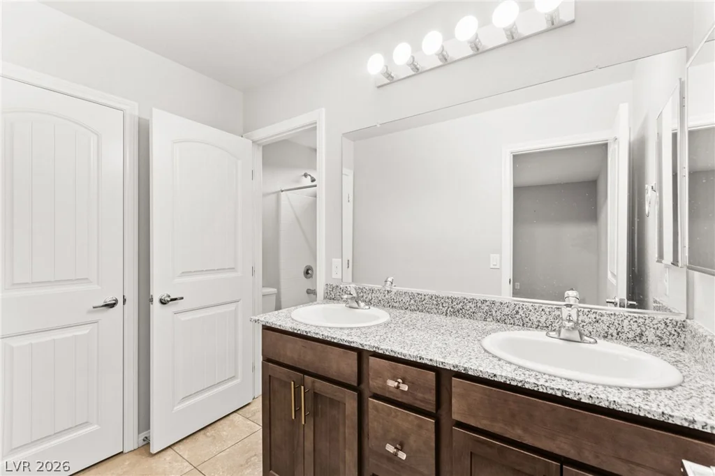 9225 Black Diamond, Las Vegas, NV 89178