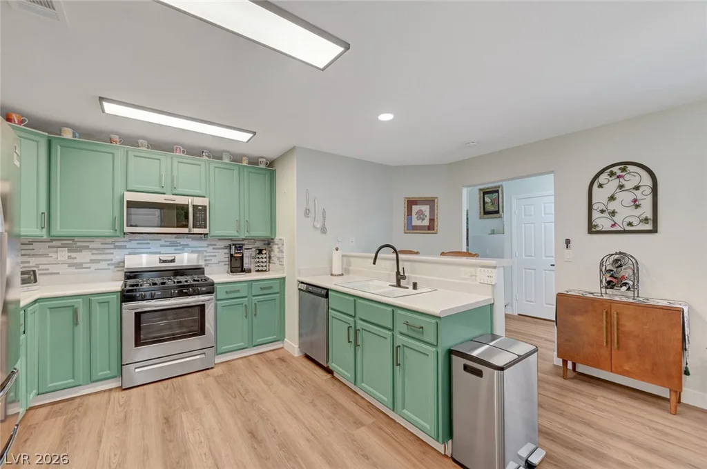 528 Crimson View, Las Vegas, NV 89144