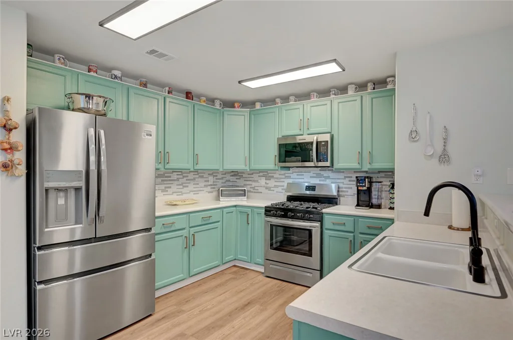 528 Crimson View, Las Vegas, NV 89144