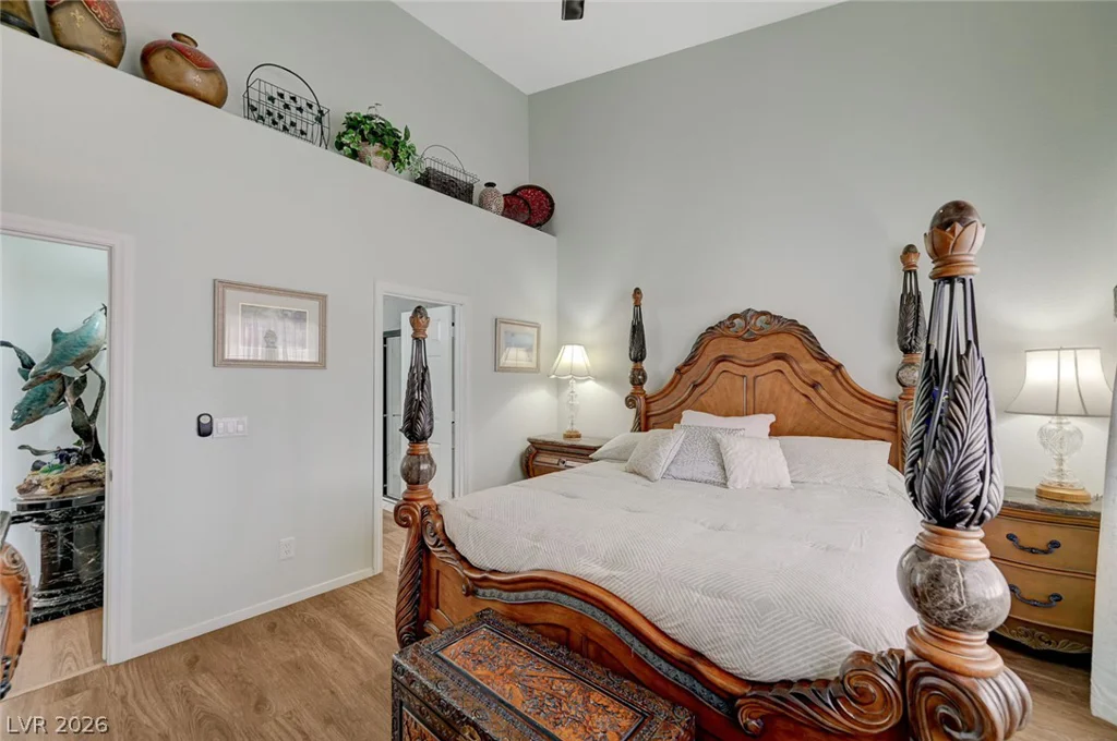 528 Crimson View, Las Vegas, NV 89144