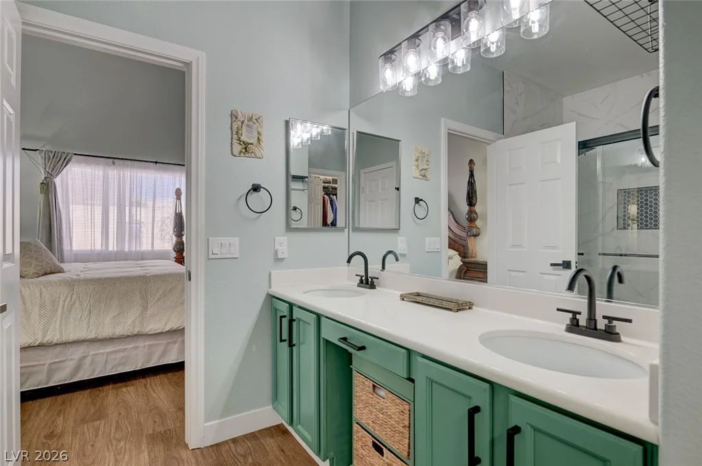 528 Crimson View, Las Vegas, NV 89144