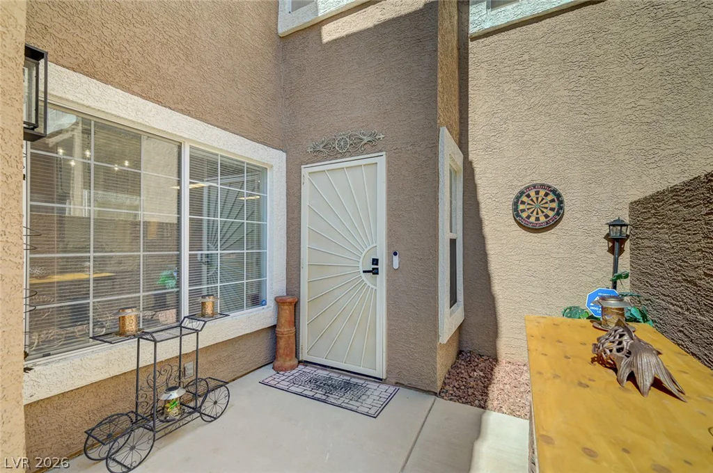 528 Crimson View, Las Vegas, NV 89144