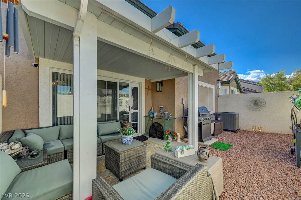 528 Crimson View, Las Vegas, NV 89144