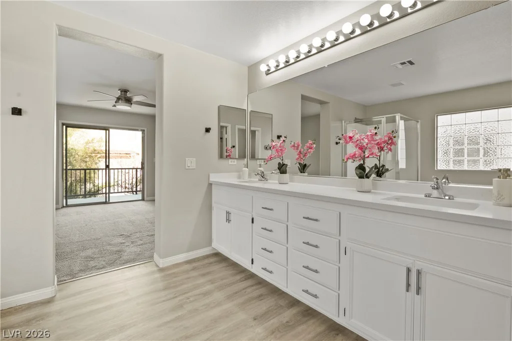 5567 Spruce Hill, Las Vegas, NV 89148