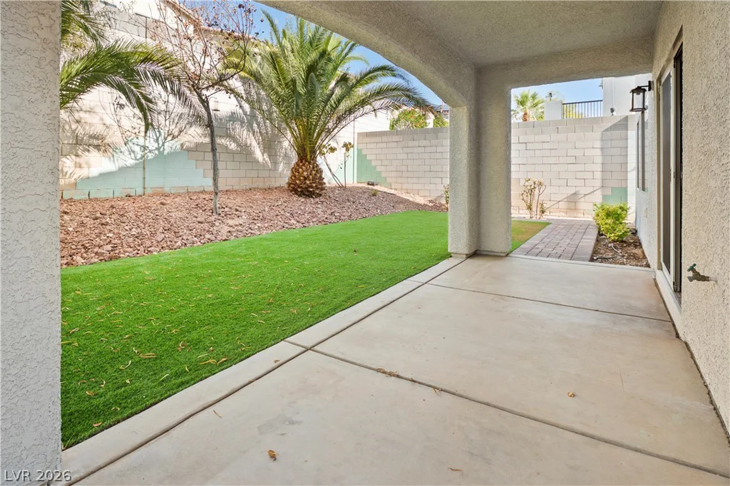 5567 Spruce Hill, Las Vegas, NV 89148