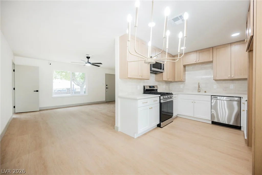 409 Lehman, Las Vegas, NV 89110