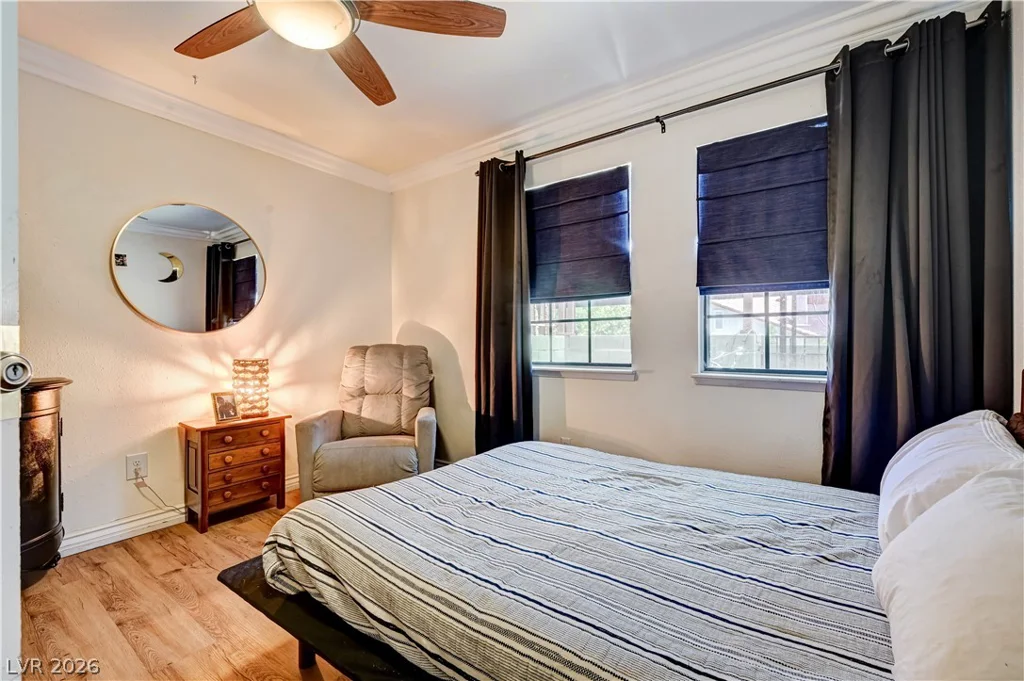 5889 Laredo, Las Vegas, NV 89146
