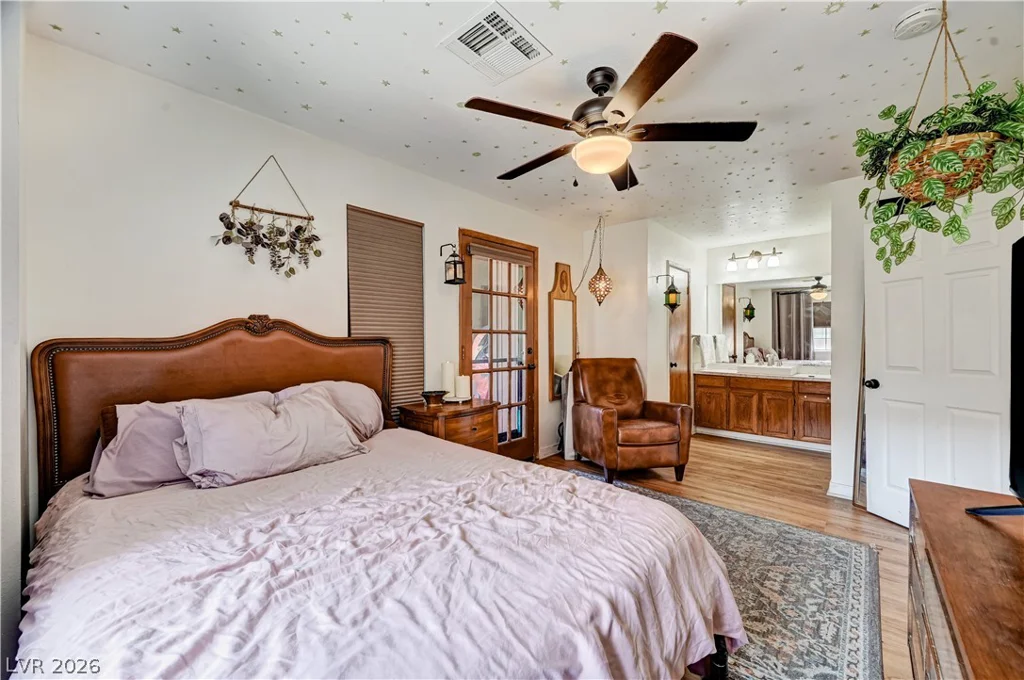 5889 Laredo, Las Vegas, NV 89146