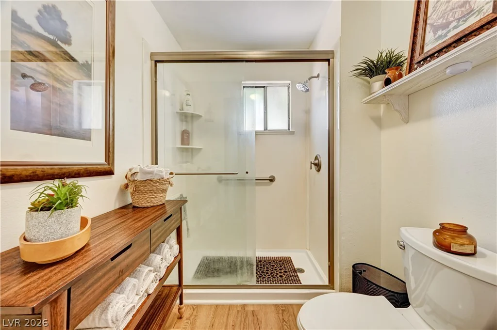 5889 Laredo, Las Vegas, NV 89146