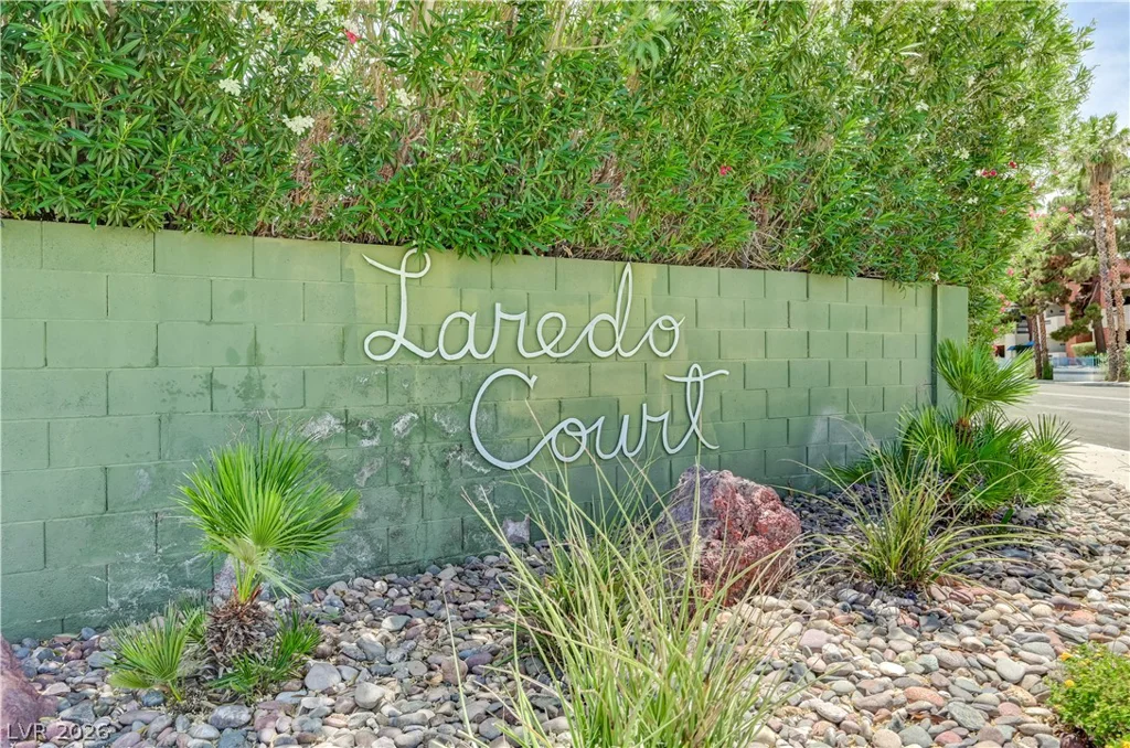 5889 Laredo, Las Vegas, NV 89146