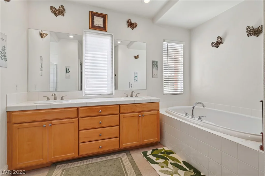 11 Cerchio Basso, Henderson, NV 89011