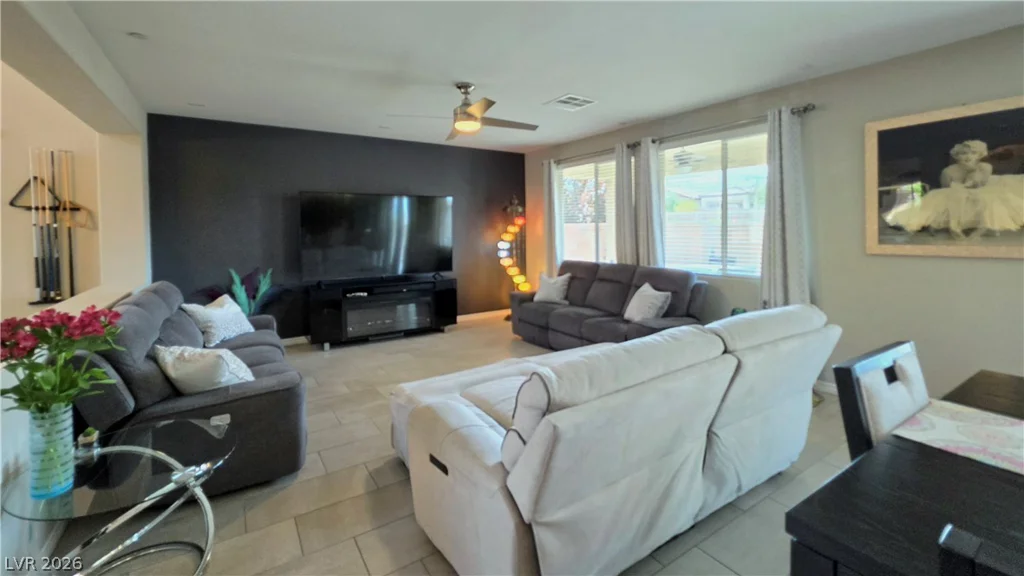 871 Via Campo Tures, Henderson, NV 89011