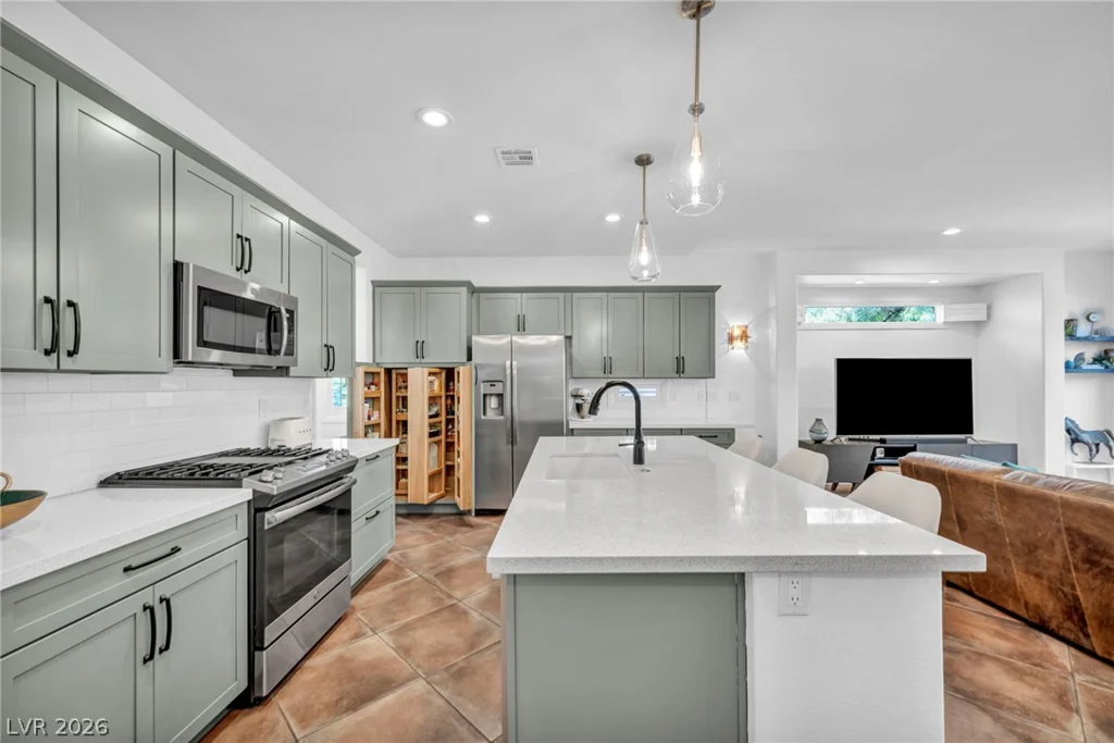 11464 Diveley, Las Vegas, NV 89138
