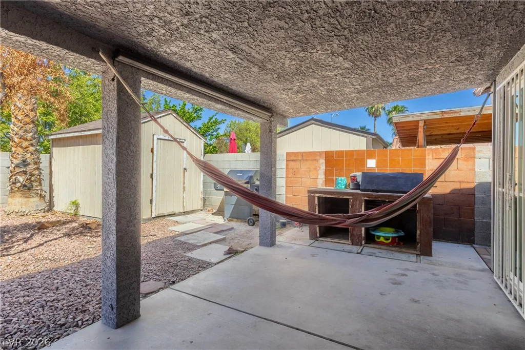 520 Prescott, Las Vegas, NV 89110