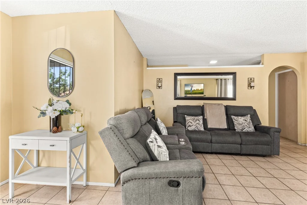 520 Prescott, Las Vegas, NV 89110