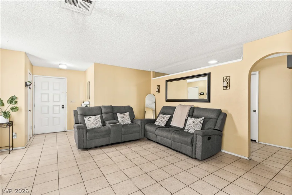 520 Prescott, Las Vegas, NV 89110