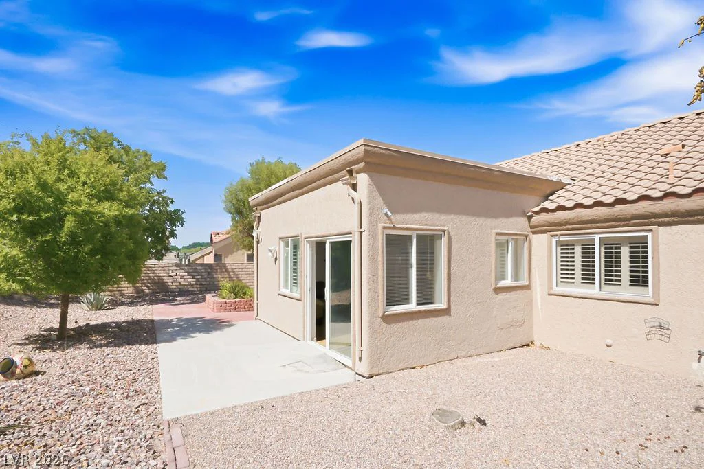 2521 Silverton, Las Vegas, NV 89134