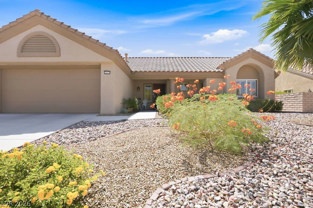 2521 Silverton, Las Vegas, NV 89134