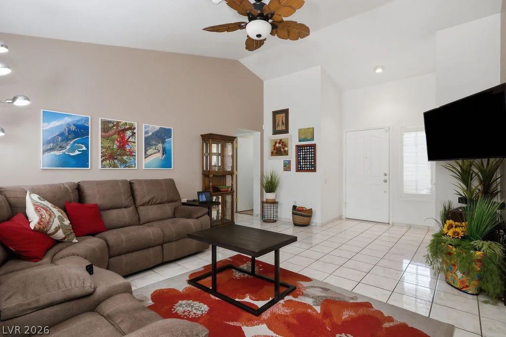 2521 Silverton, Las Vegas, NV 89134