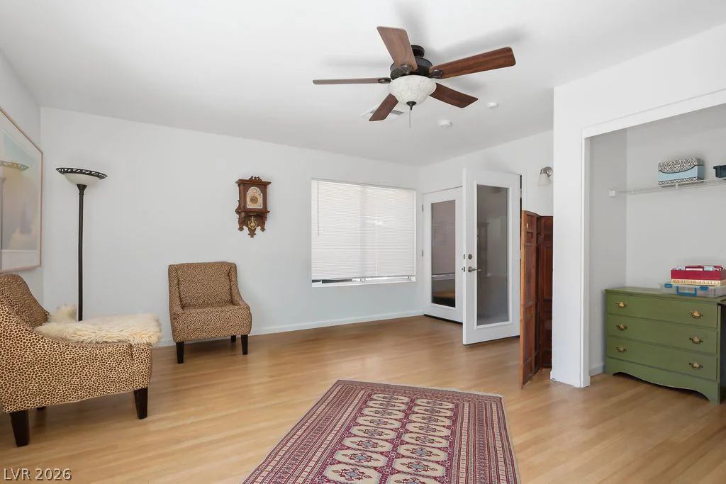 2521 Silverton, Las Vegas, NV 89134