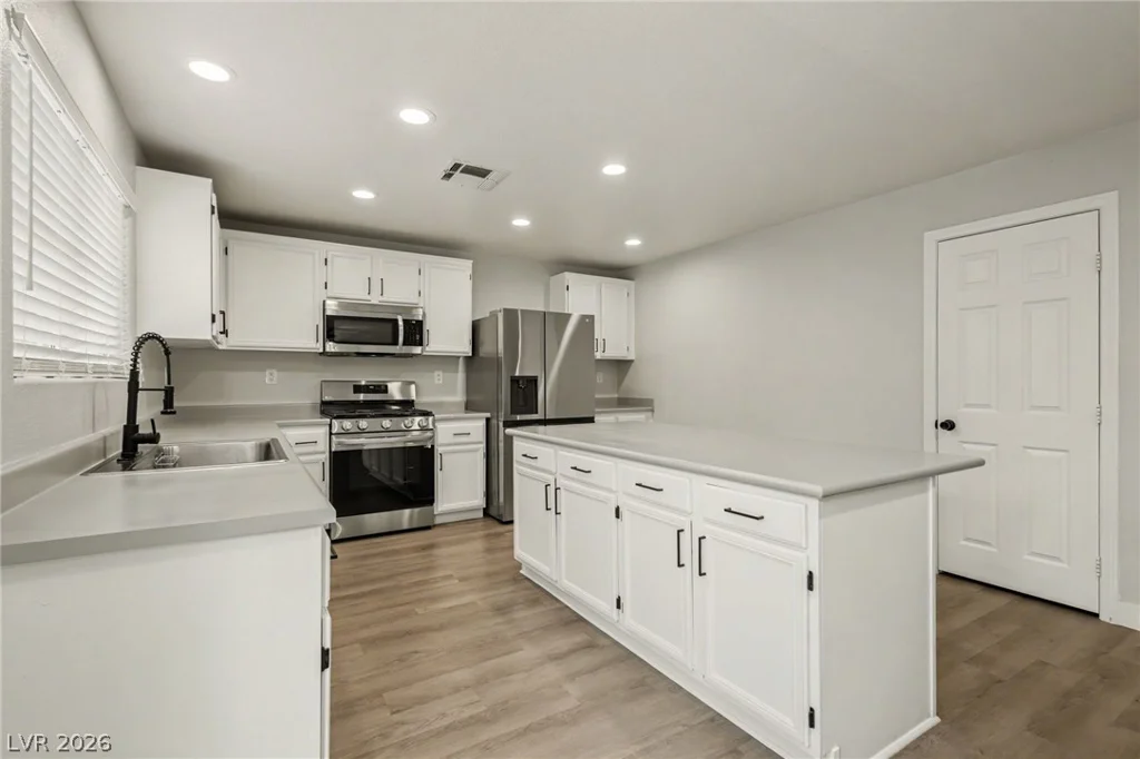 6924 Ghost Ranch, Las Vegas, NV 89179