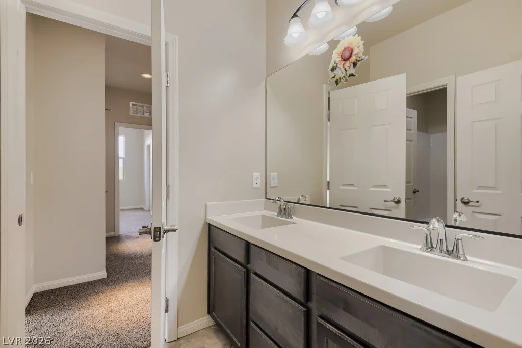 9705 Wildflower Vista, Las Vegas, NV 89166