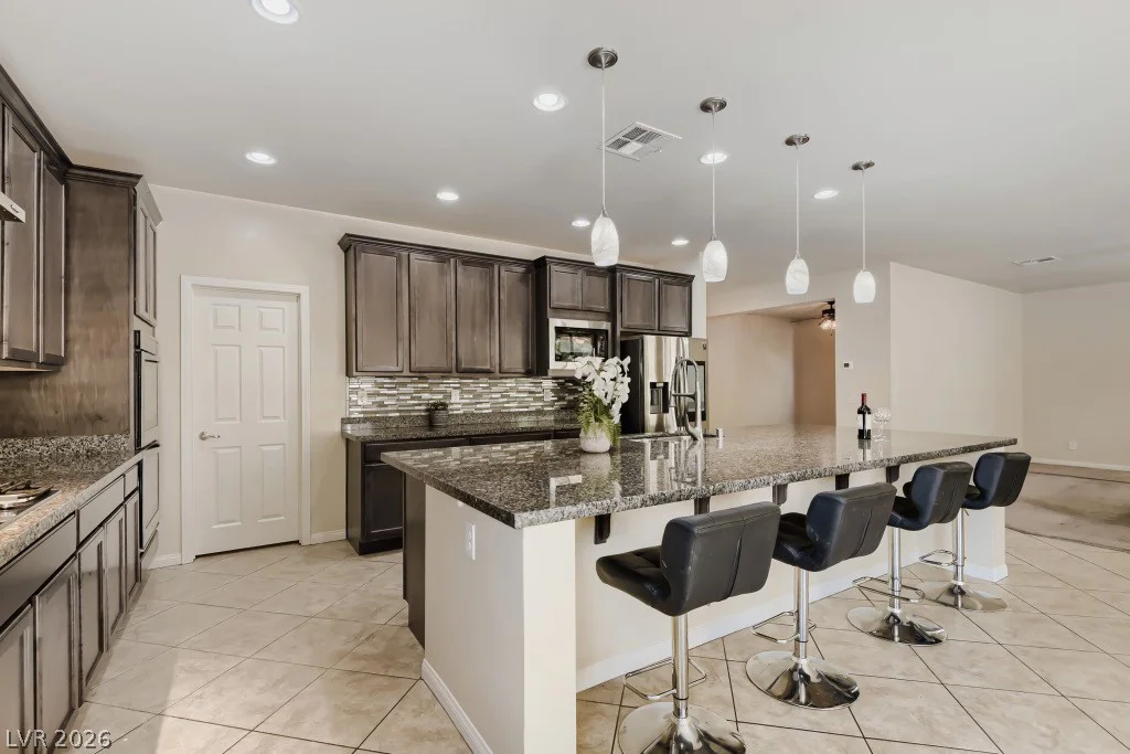 9705 Wildflower Vista, Las Vegas, NV 89166