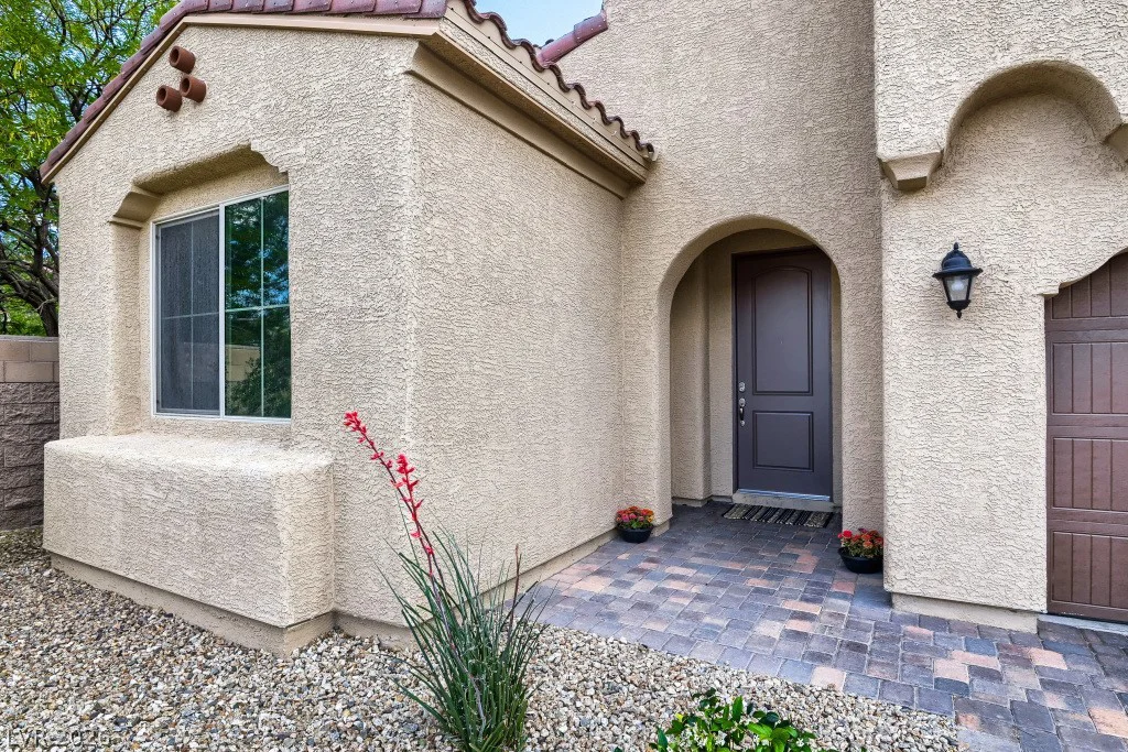 9705 Wildflower Vista, Las Vegas, NV 89166