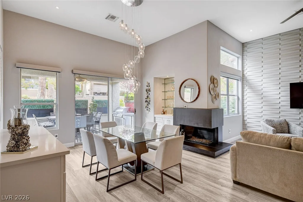1913 Summer Pine, Las Vegas, NV 89134