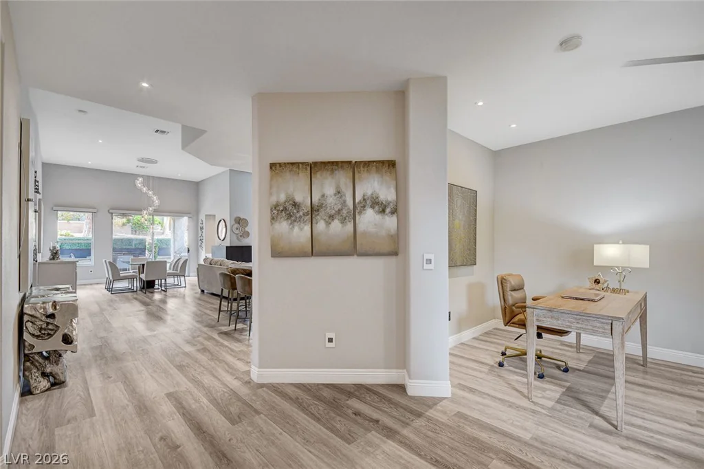 1913 Summer Pine, Las Vegas, NV 89134